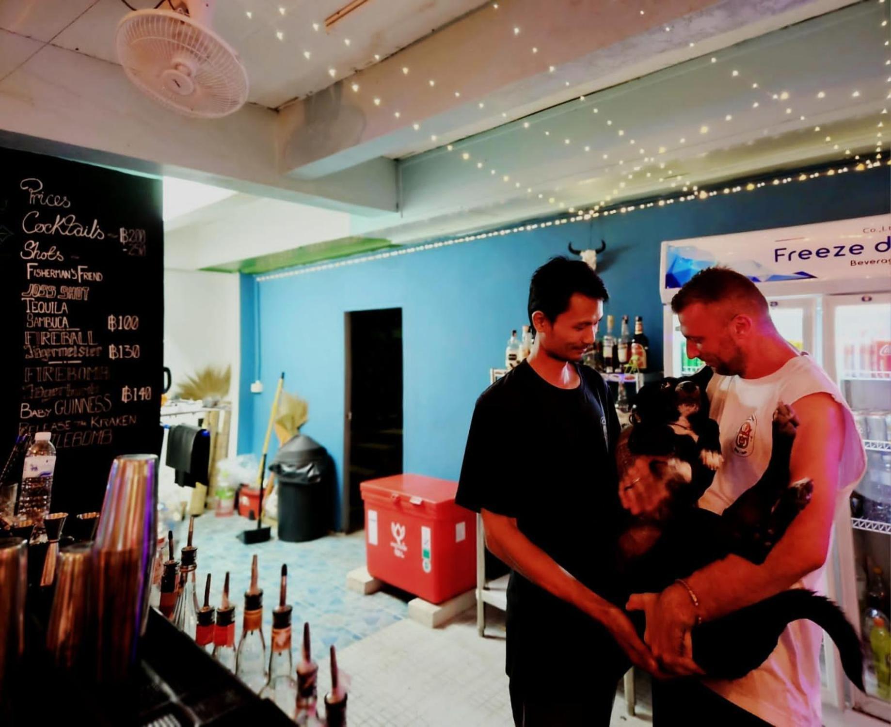 Tiki Tribe Bar & Hostel Ko Tao Zewnętrze zdjęcie