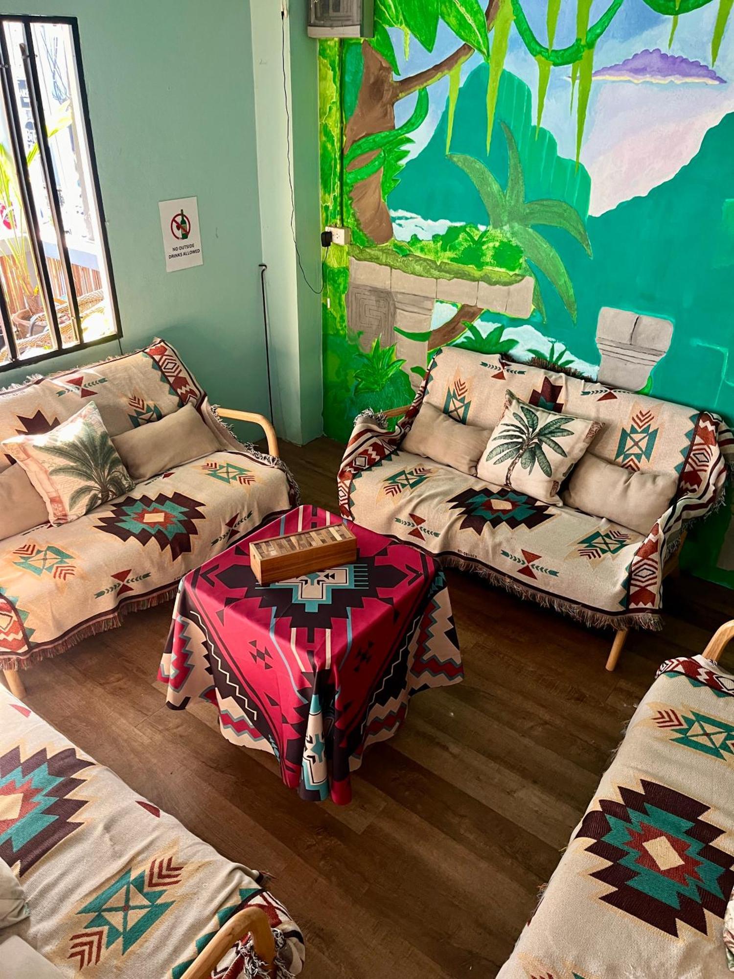 Tiki Tribe Bar & Hostel Ko Tao Zewnętrze zdjęcie